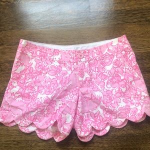 Lilly Pulitzer Buttercup Shorts Size 2